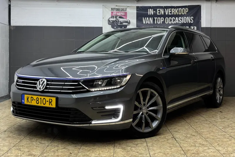 Volkswagen Passat (2016)