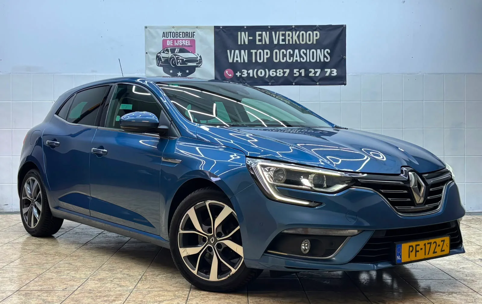 Renault Mégane (2017) — foto 1