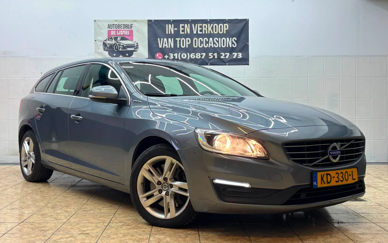 Volvo V60 (2016) — foto 1