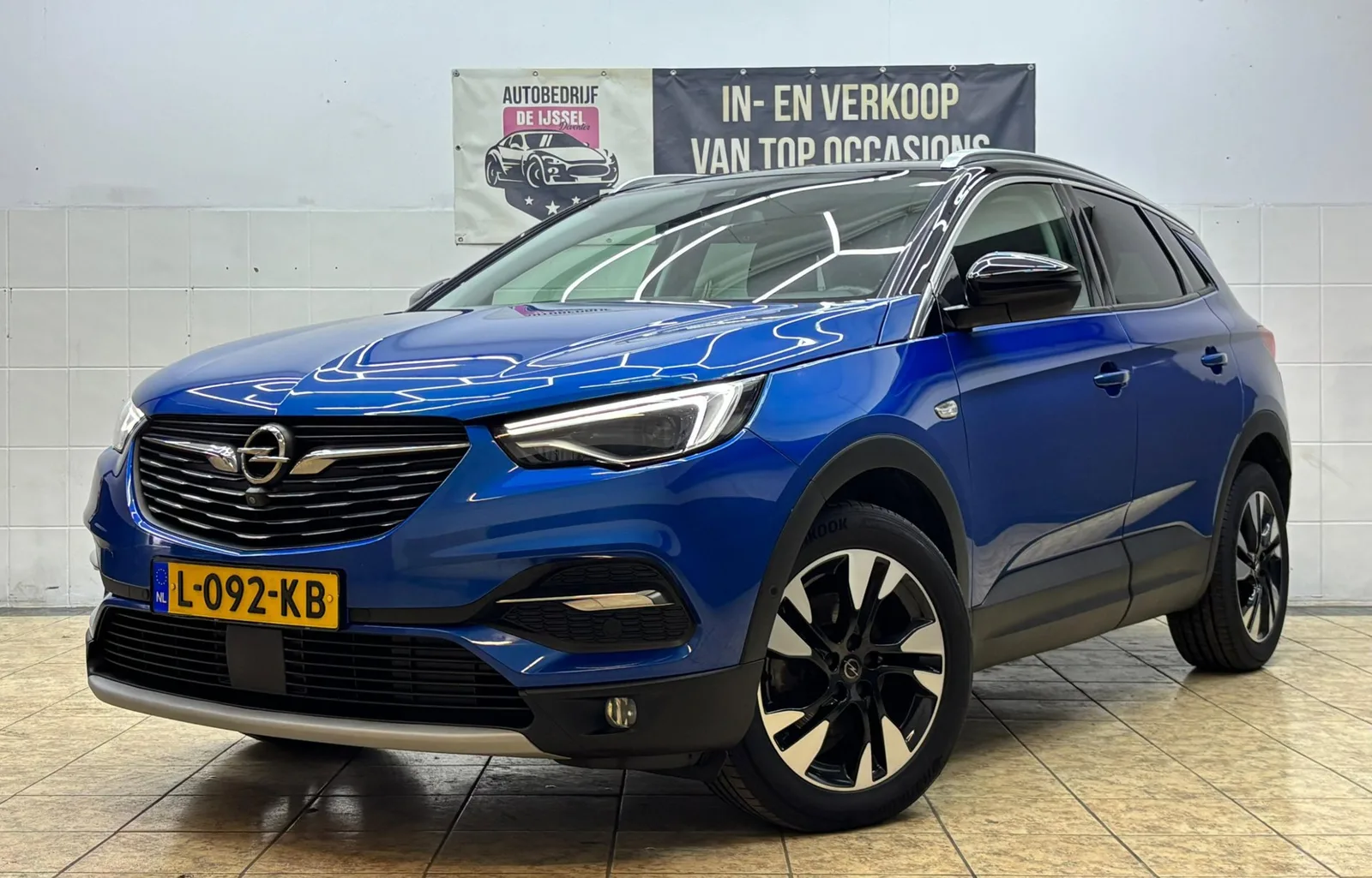 Opel Grandland (2020) — foto 1