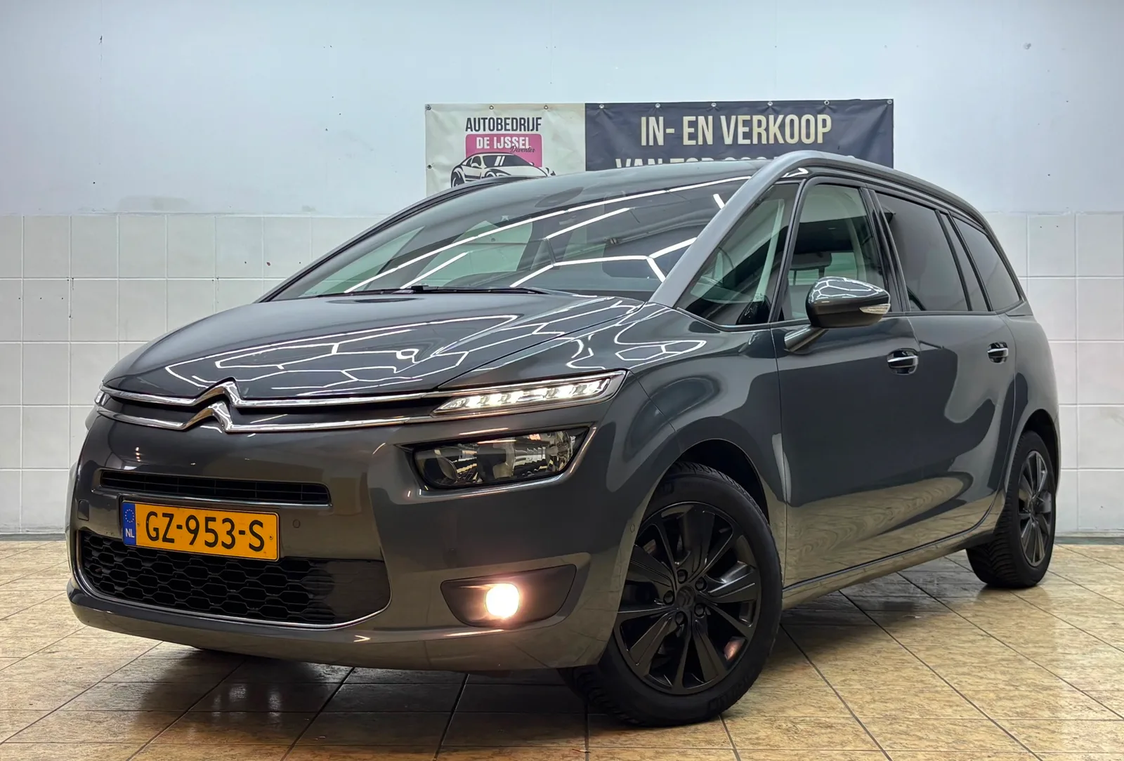 Citroën Grand C4 Picasso (2015) — foto 1