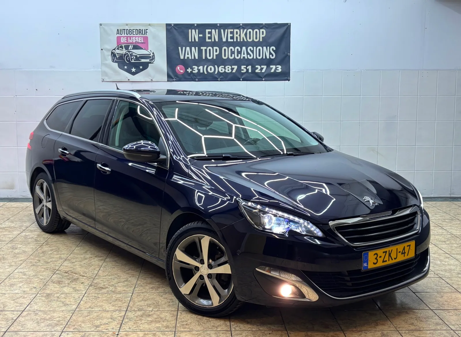 Peugeot 308 (2015) — foto 1