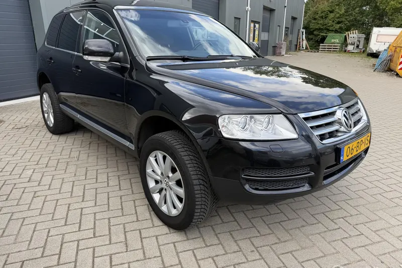 Volkswagen Touareg (2004)