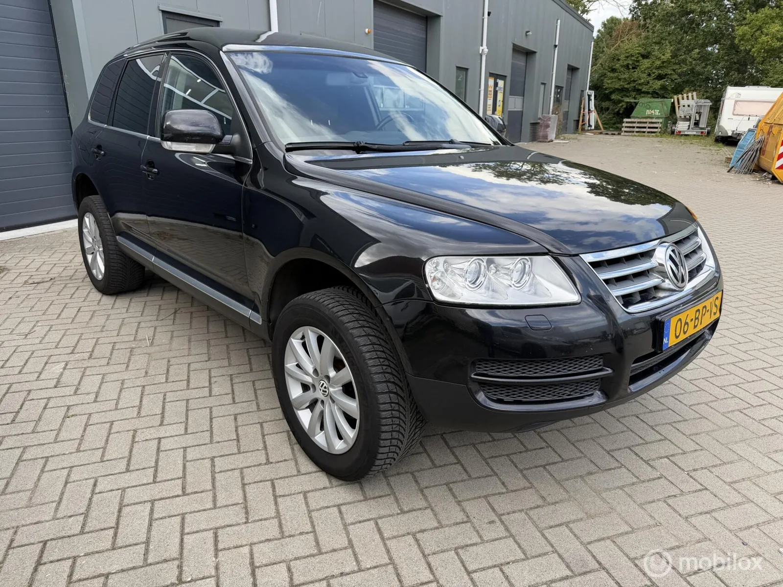 Volkswagen Touareg (2004) — foto 1
