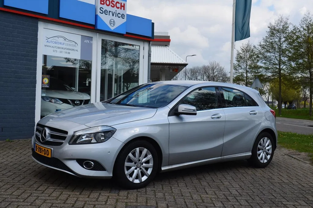 Mercedes-Benz A-Klasse (2015) — foto 1