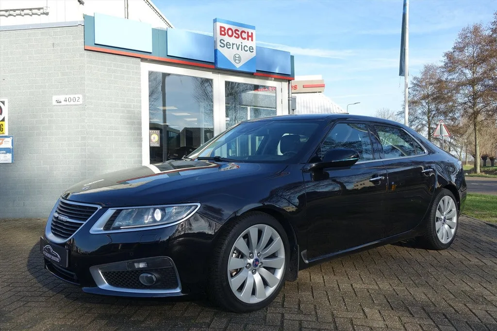 Saab 9-5 (2010) — foto 1