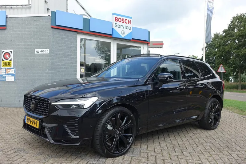 Volvo XC60 (2024)