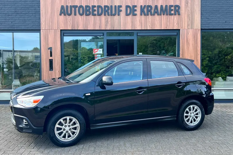 Mitsubishi ASX (2011)