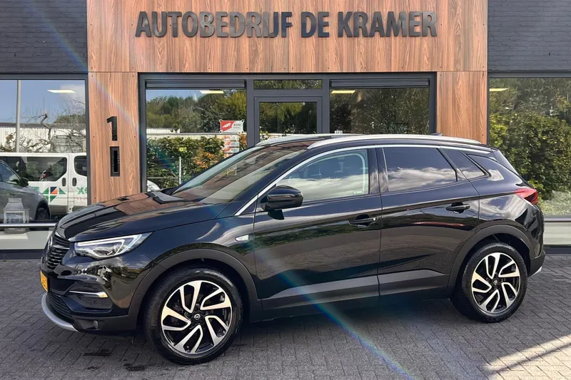 Opel Grandland (2018)