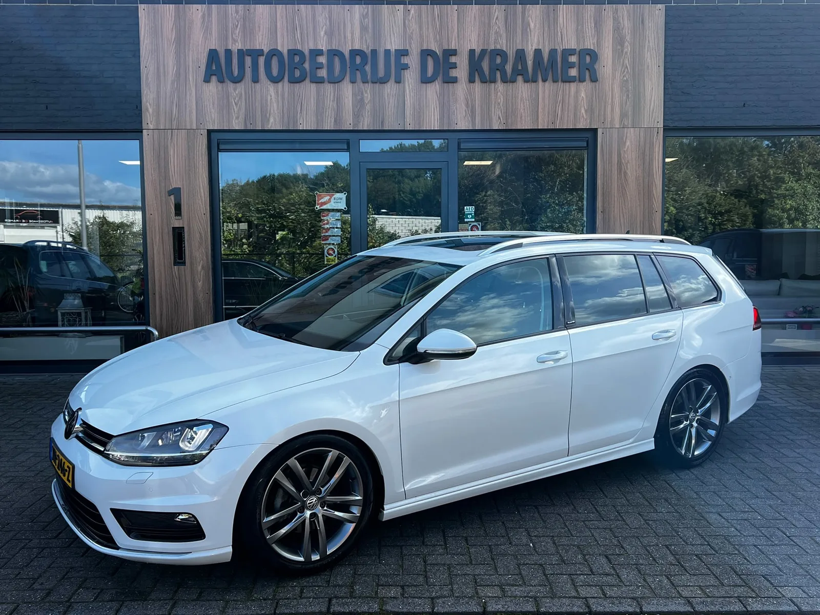 Volkswagen Golf (2016) — foto 1