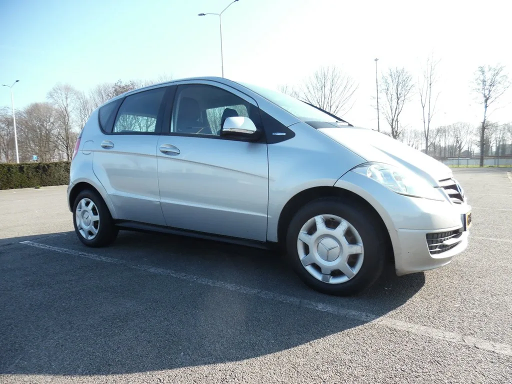 Mercedes-Benz A-Klasse (2012) — foto 1