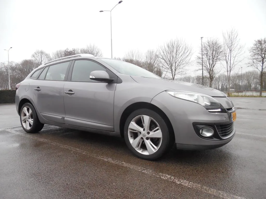 Renault Mégane (2013) — foto 1