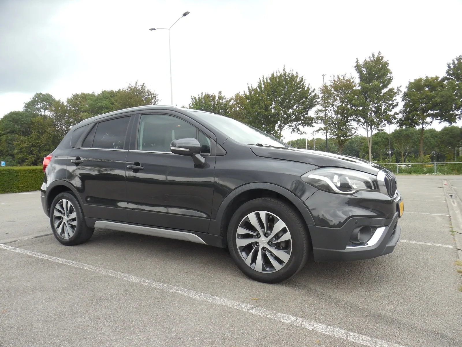 Suzuki S-Cross (2017) — foto 1