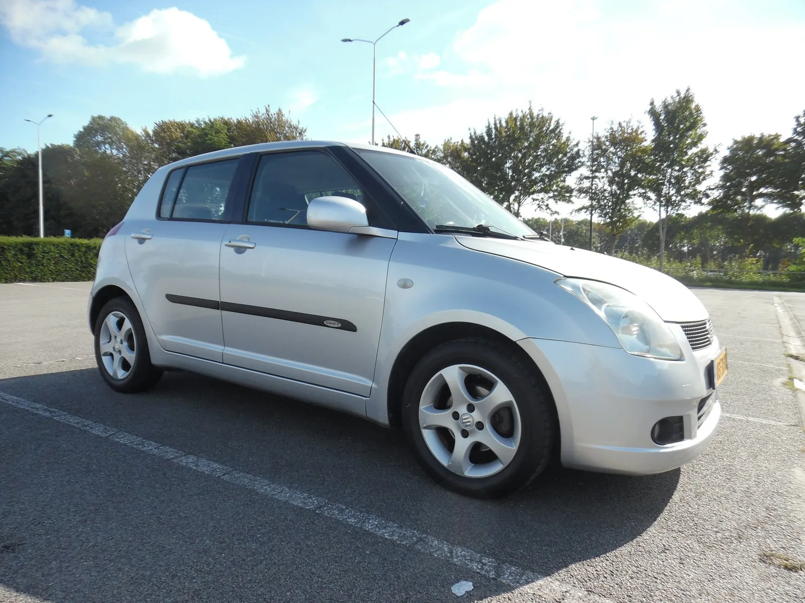 Suzuki Swift (2008) — foto 1