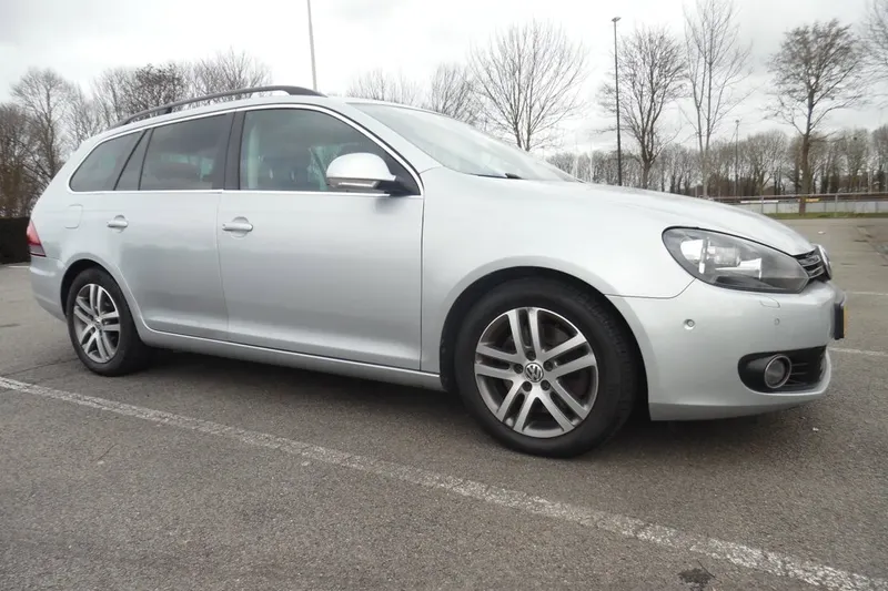 Volkswagen Golf (2012)
