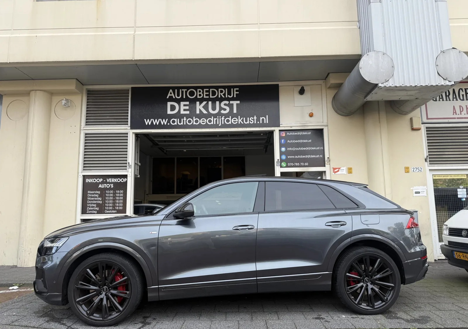 Audi Q8 (2023) — foto 1