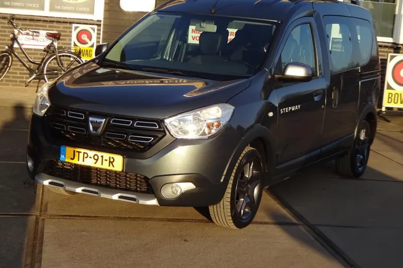 Dacia Dokker (2017)