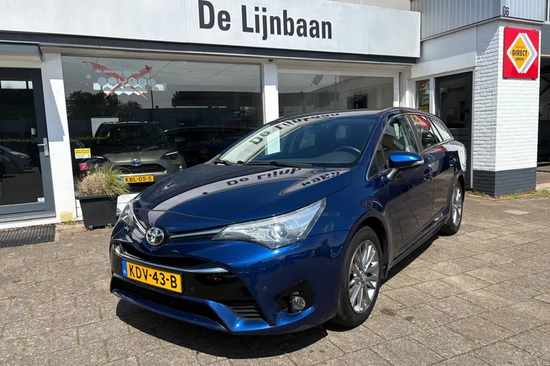 Toyota Avensis (2016)