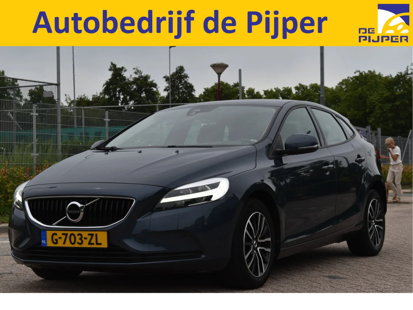 Volvo V40 (2020) — foto 1