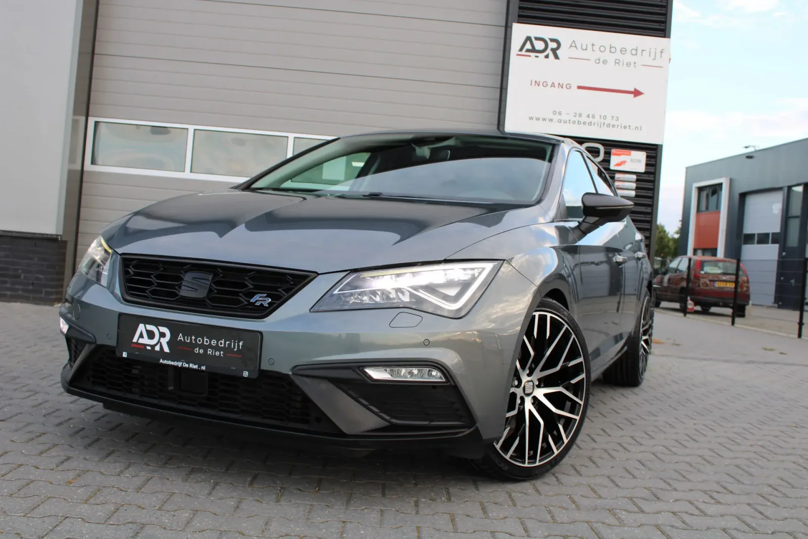 SEAT Leon (2018) — foto 1
