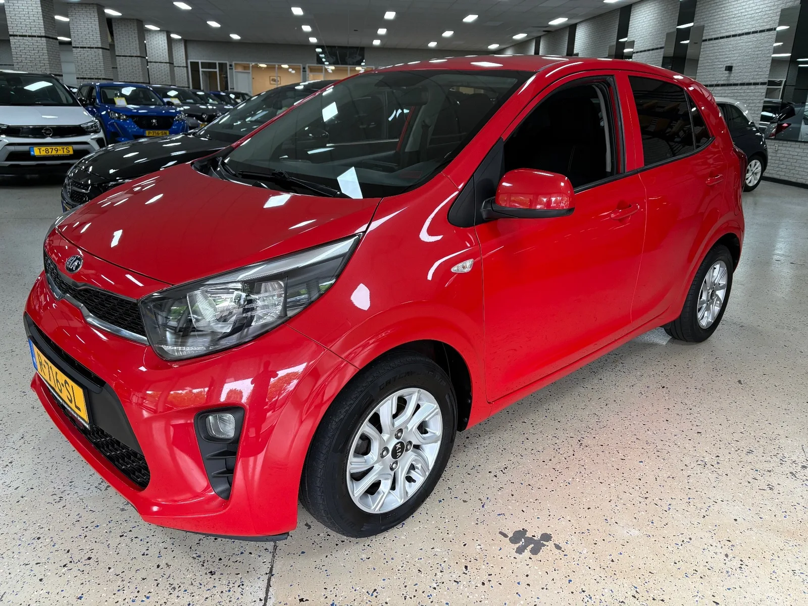 Kia Picanto (2020) — foto 1