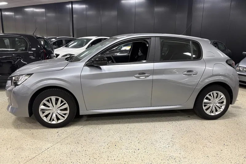 Peugeot 208 (2022)