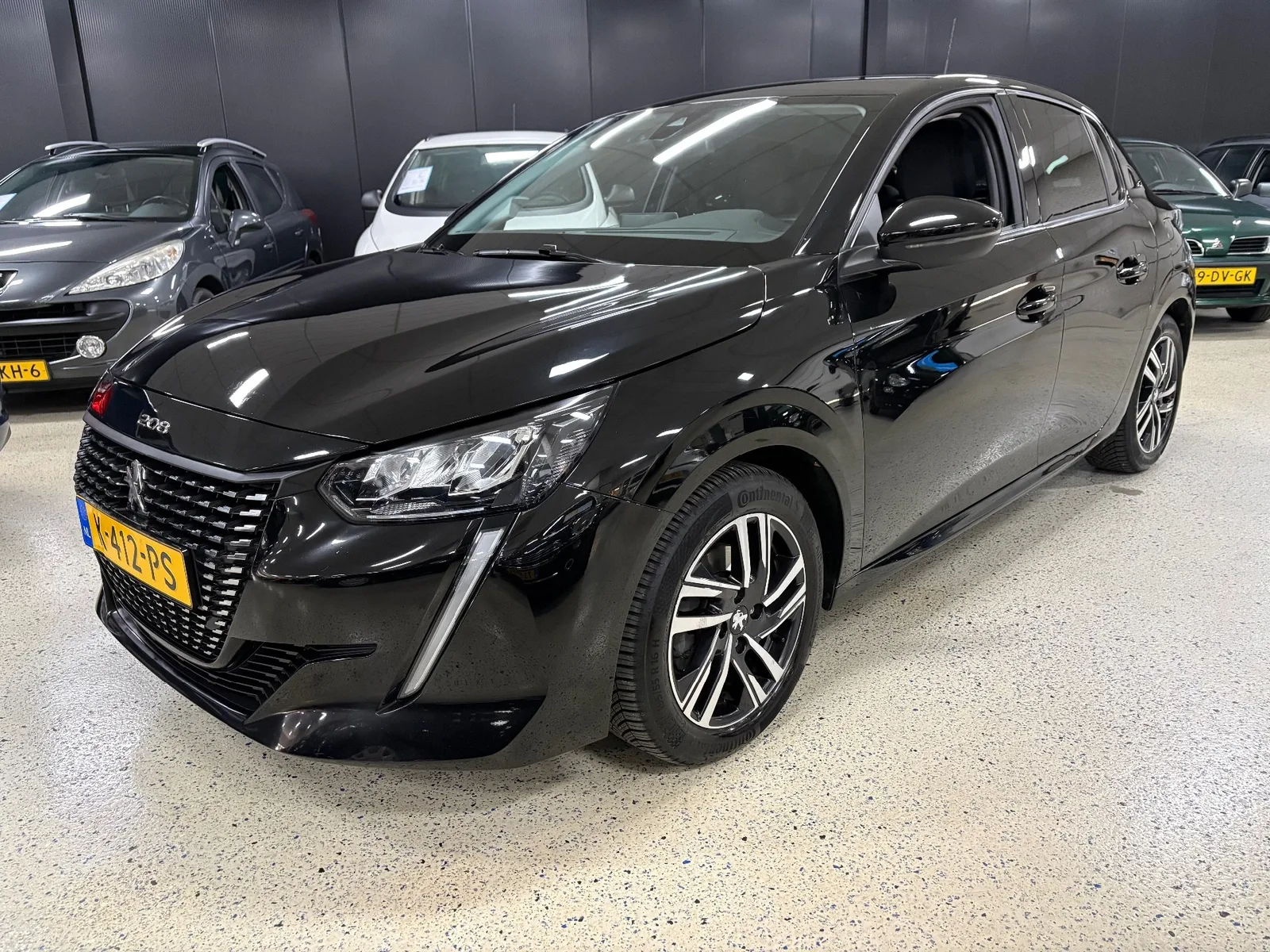 Peugeot 208 (2021) — foto 1