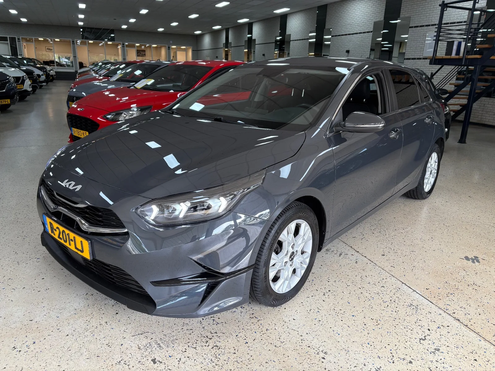 Kia Ceed (2022) — foto 1