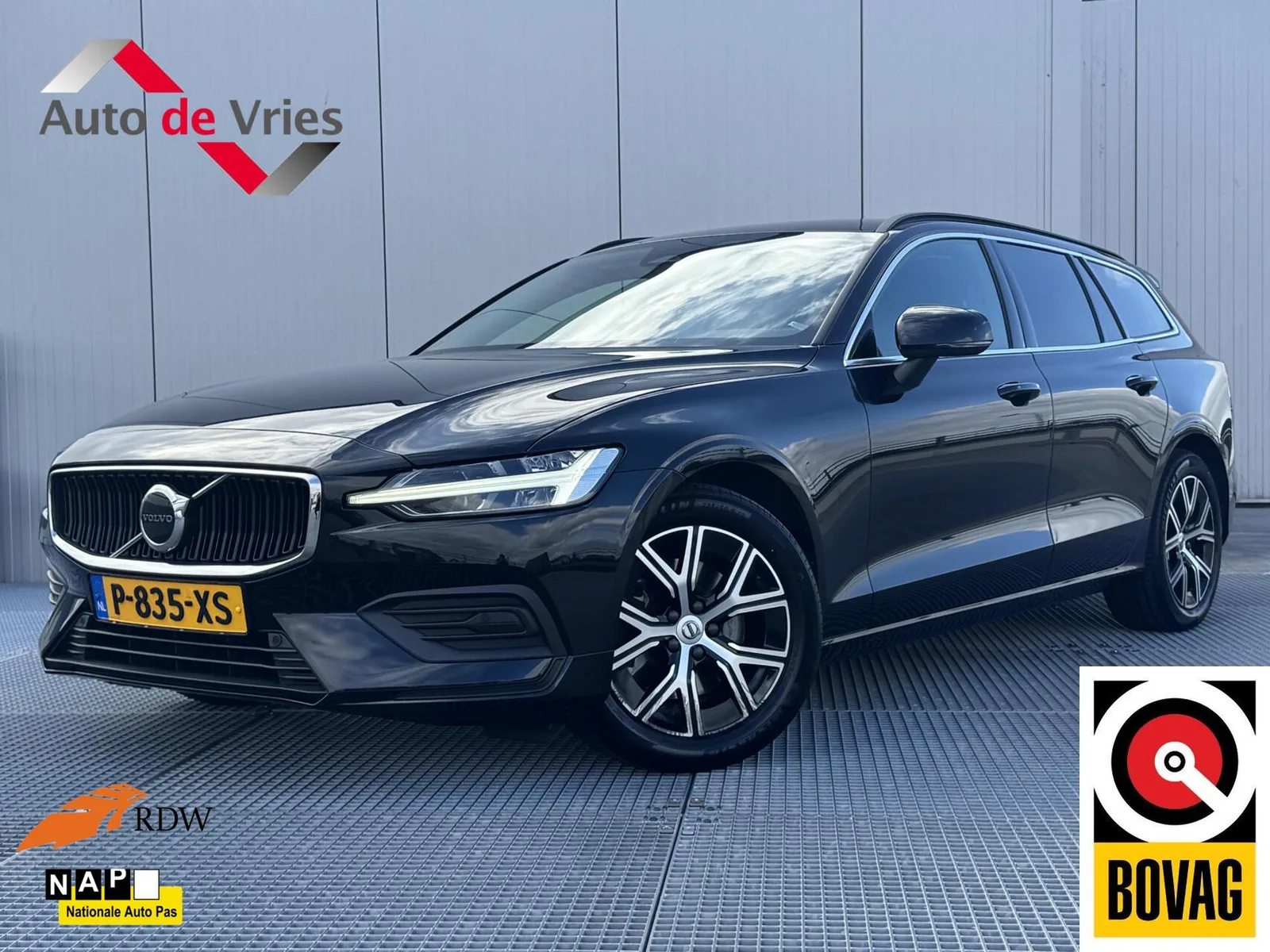Volvo V60 (2022) — foto 1