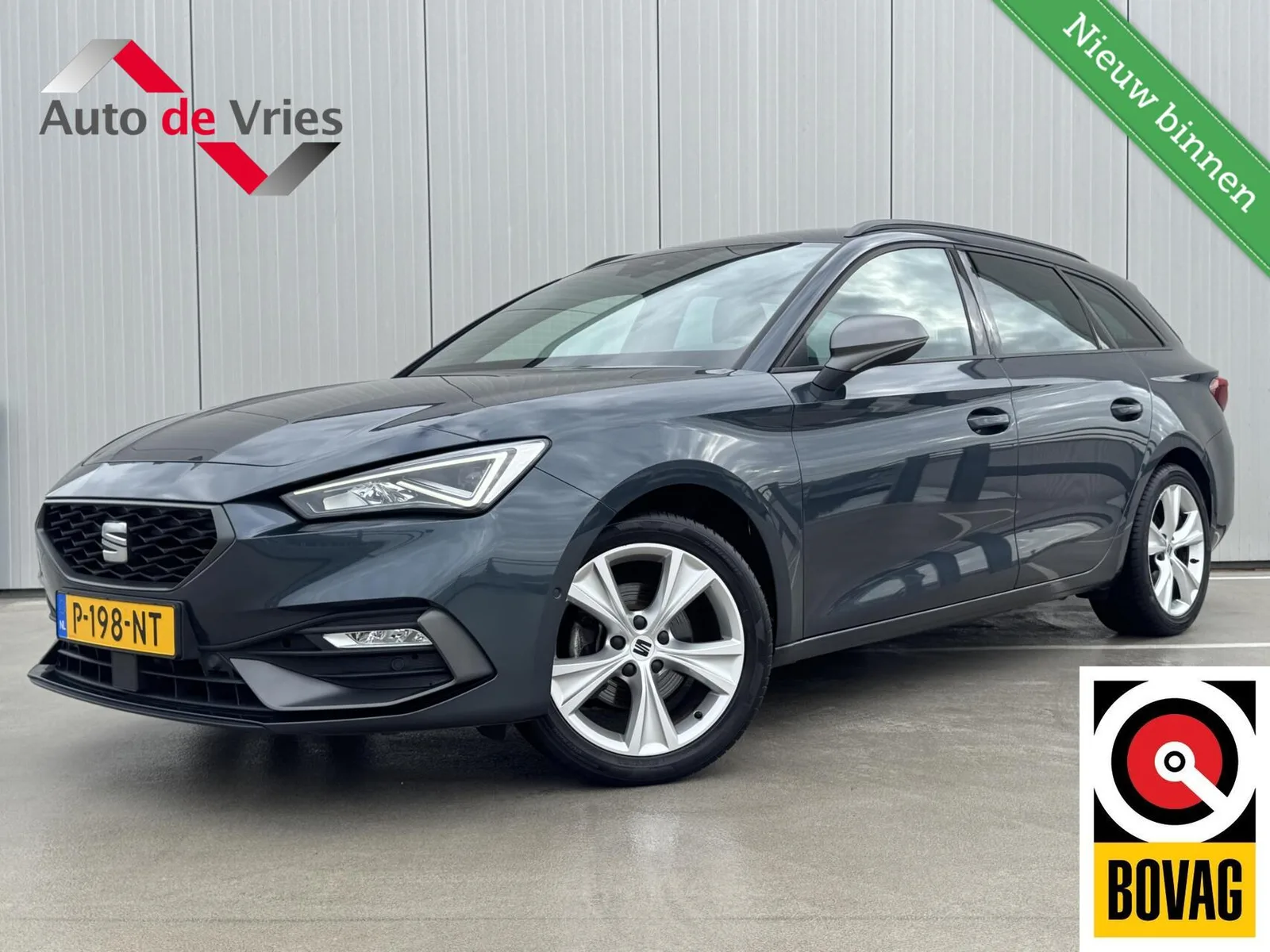 SEAT Leon Sportstourer (2022) — foto 1