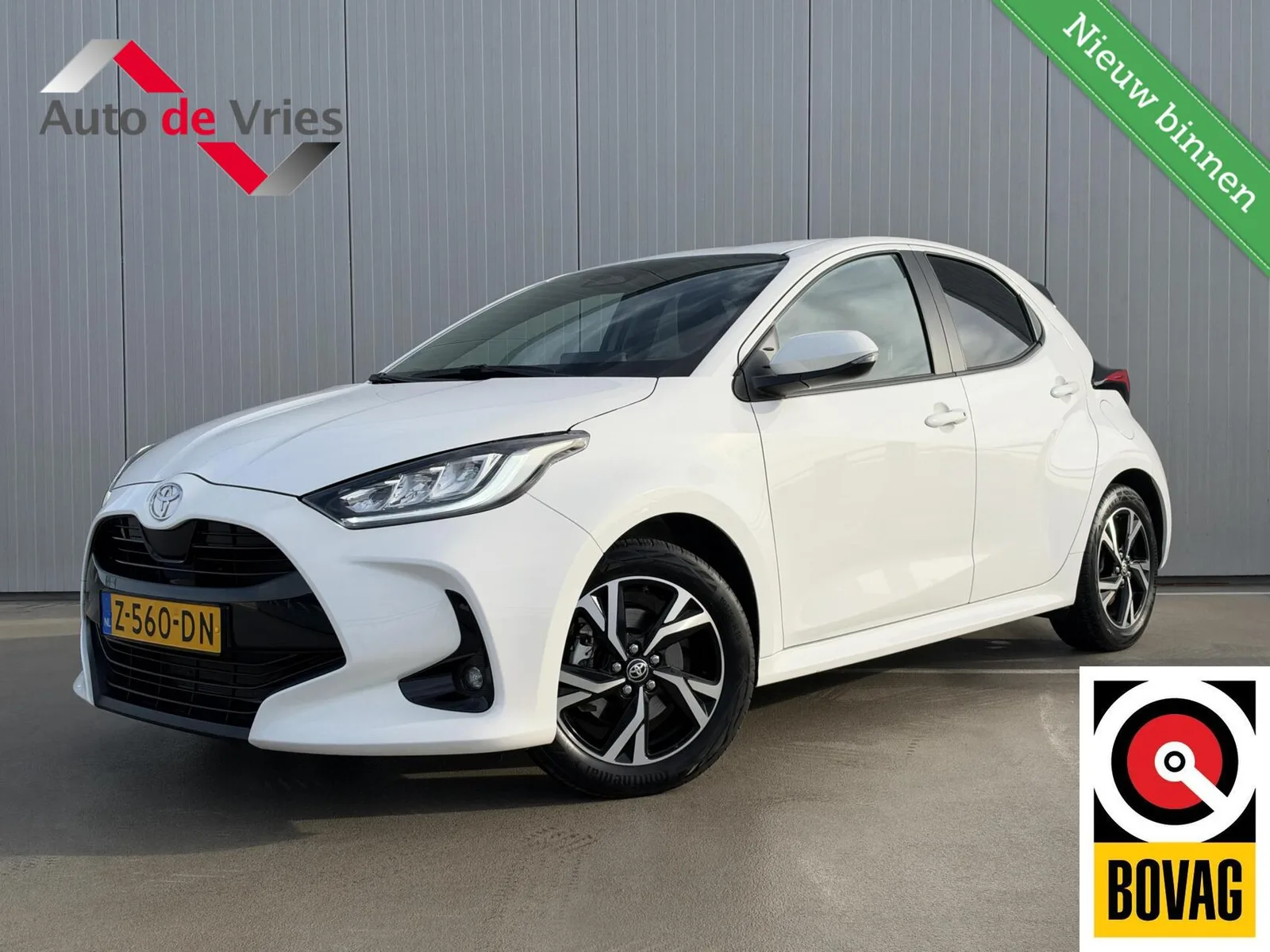 Toyota Yaris (2024) — foto 1