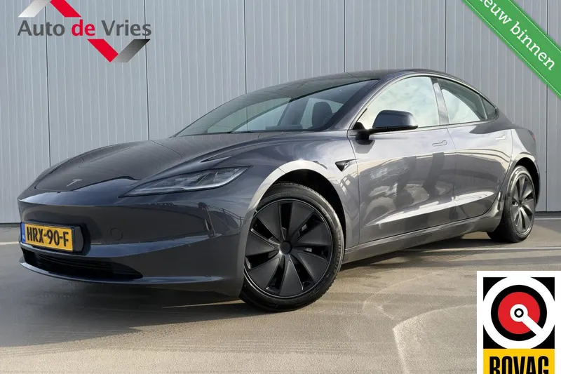 Tesla Model 3 (2025)