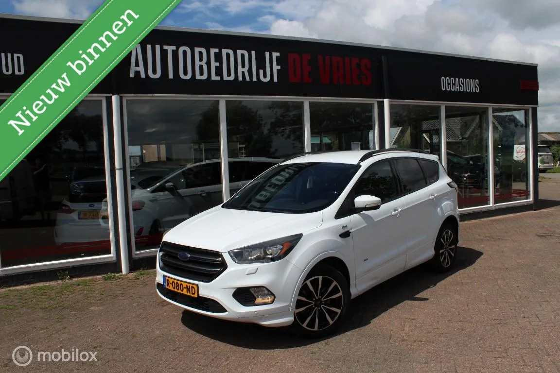 Ford Kuga (2017) — foto 1