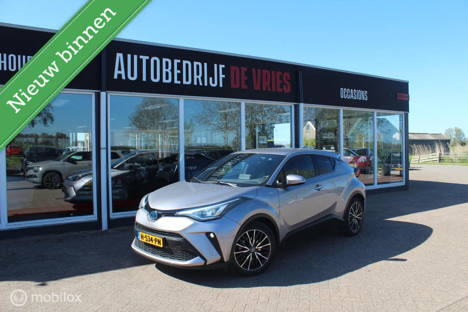 Toyota C-HR (2020) — foto 1