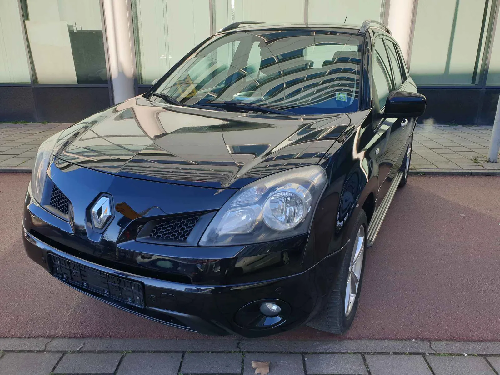 Renault Koleos (2009) — foto 1