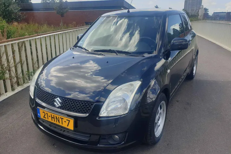 Suzuki Swift (2009)