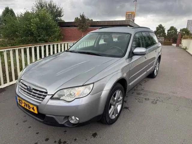 Subaru Outback (2009) — foto 1