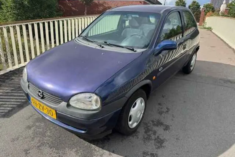 Opel Corsa (1998)