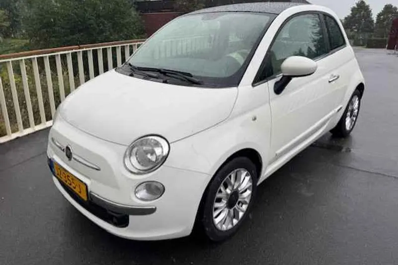Fiat 500 (2015)