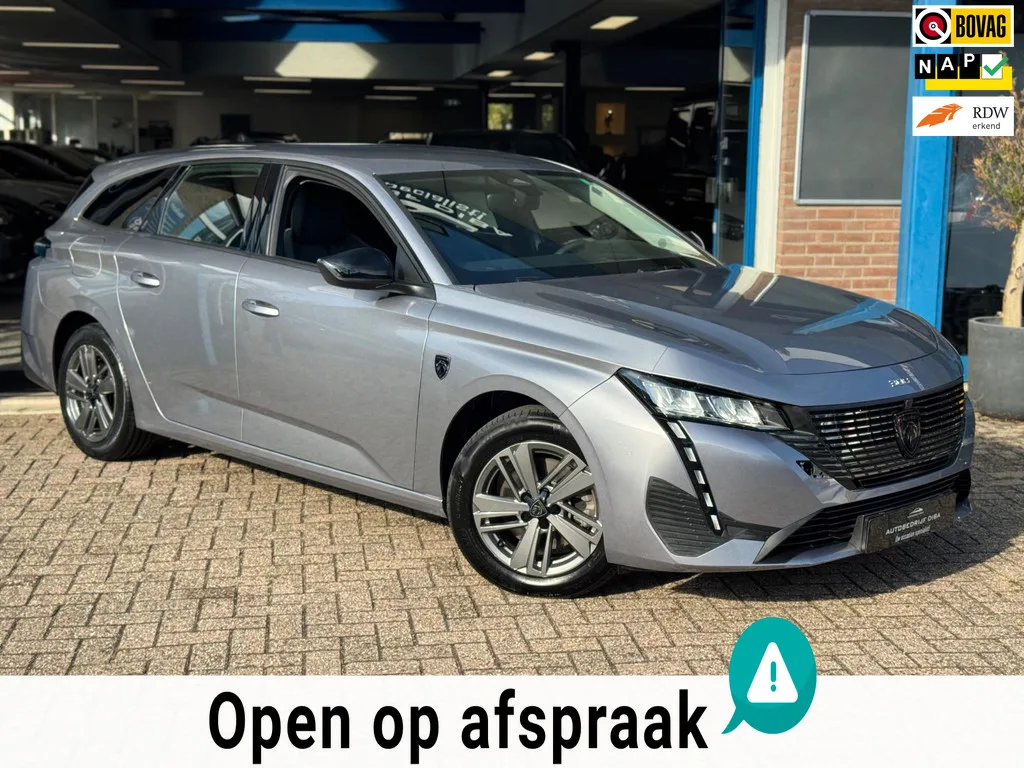 Peugeot 308 (2023) — foto 1
