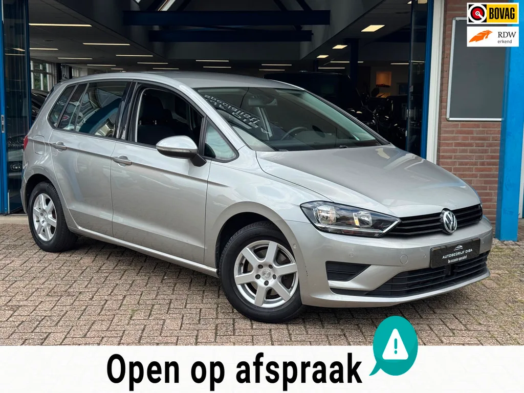 Volkswagen Golf Sportsvan (2015) — foto 1