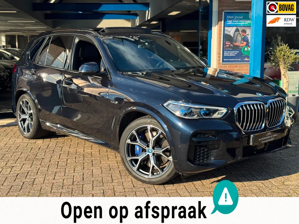 BMW X5 (2022) — foto 1