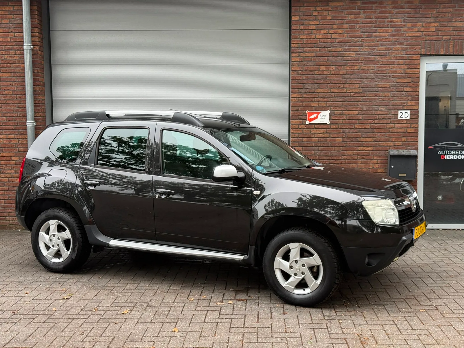 Dacia Duster (2011) — foto 1