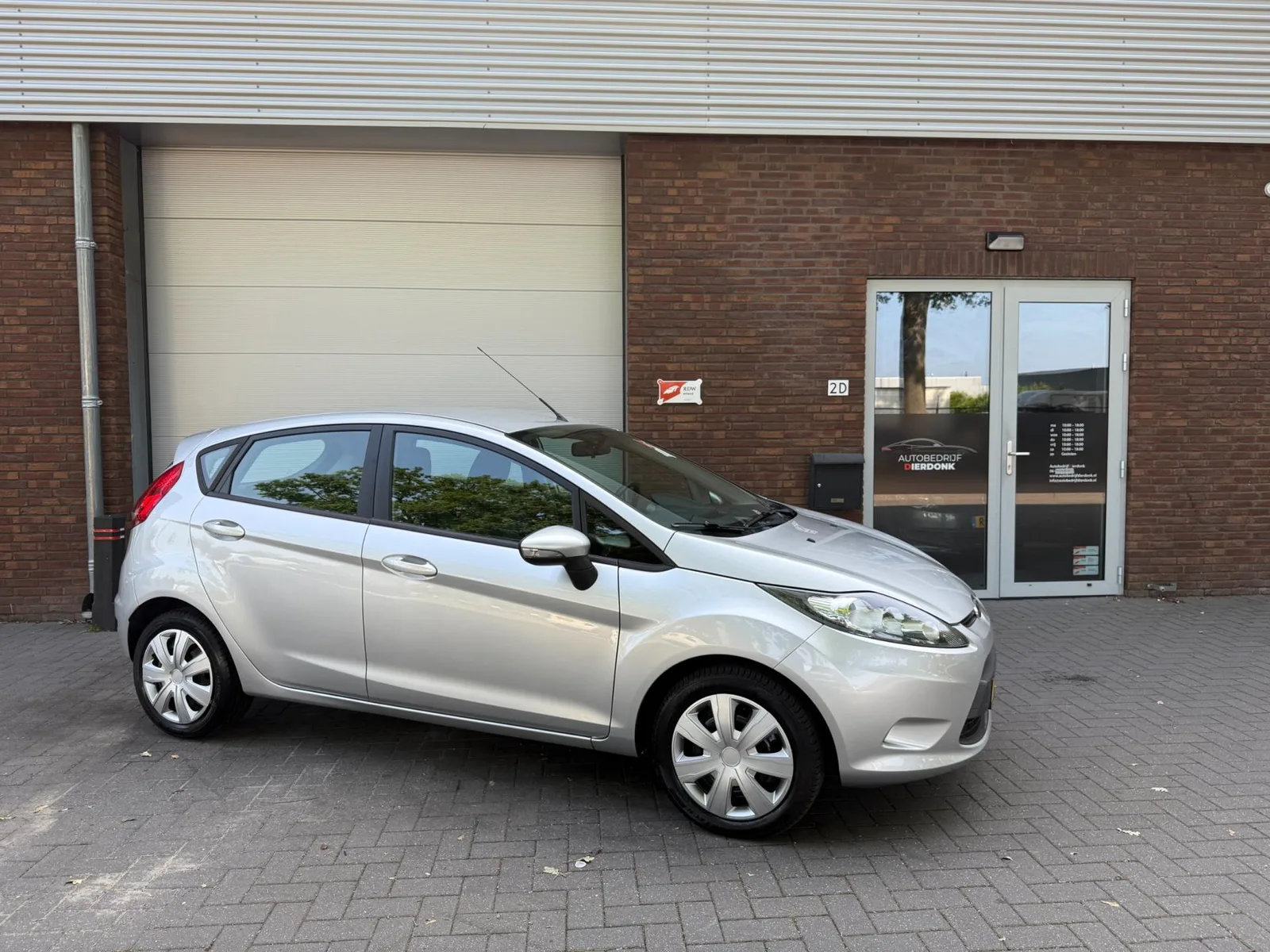 Ford Fiesta (2012) — foto 1