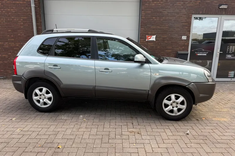 Hyundai Tucson (2005)