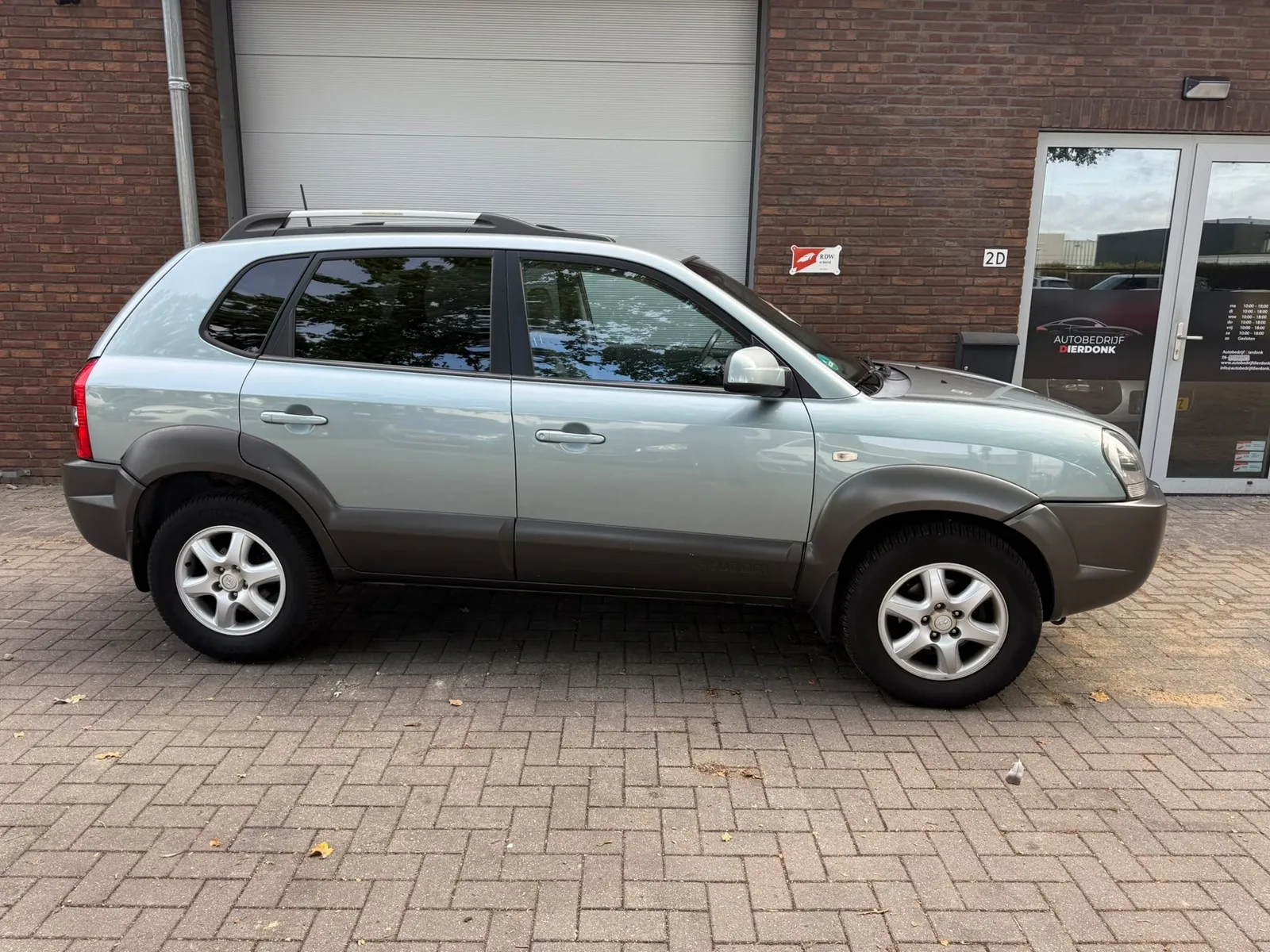 Hyundai Tucson (2005) — foto 1