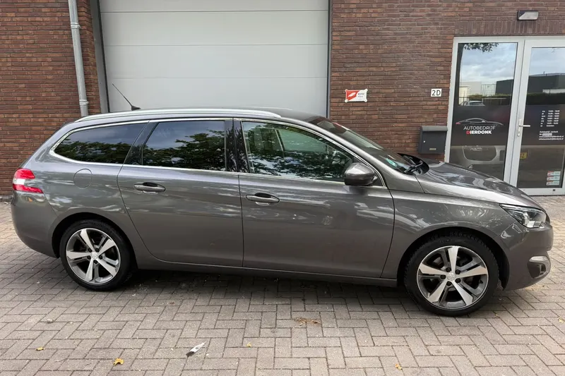 Peugeot 308 (2016)
