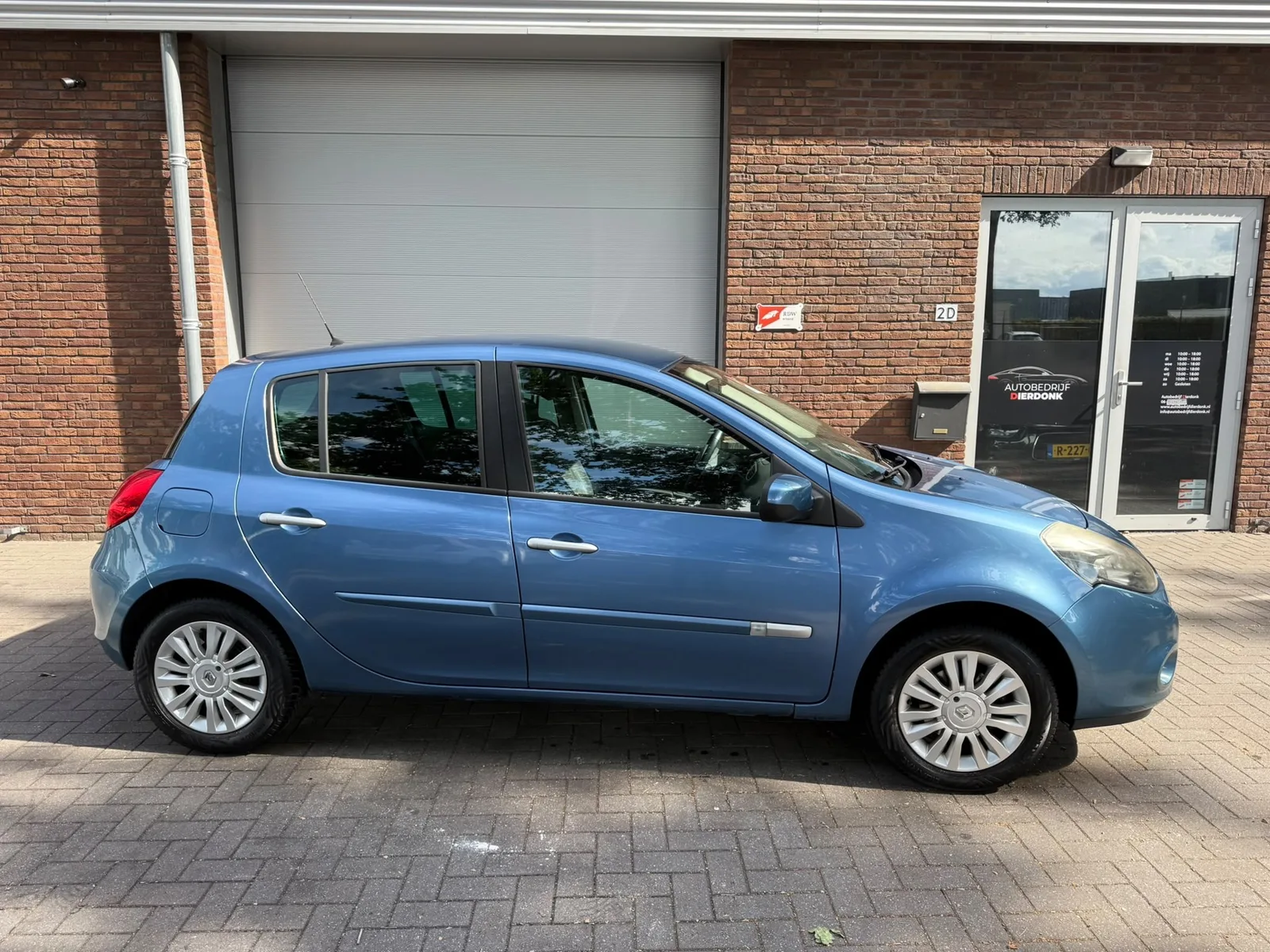 Renault Clio (2010) — foto 1