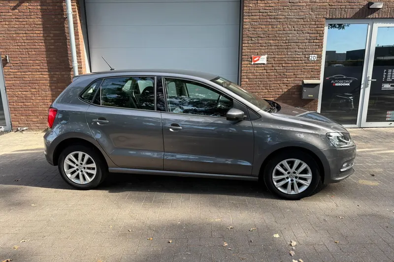 Volkswagen Polo (2016)