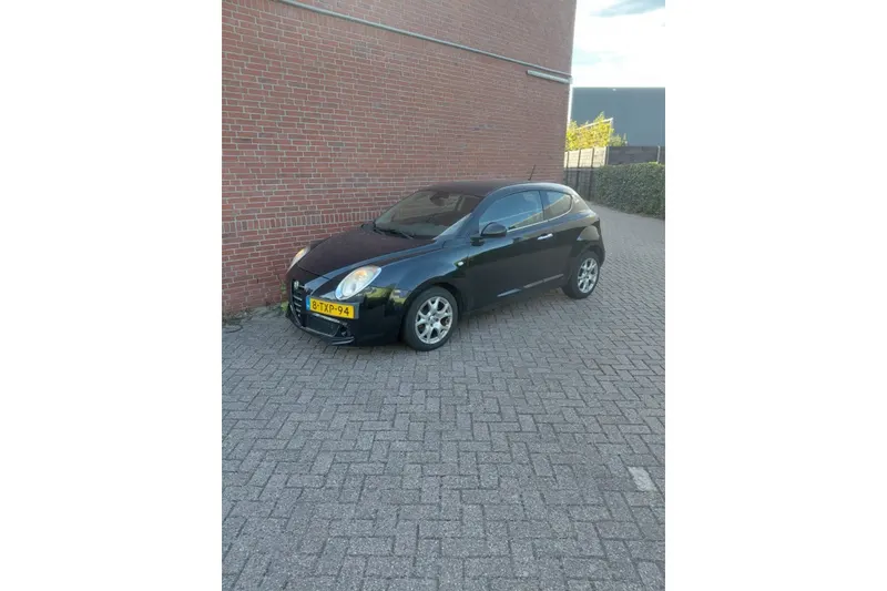 Alfa Romeo MiTo (2011)